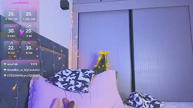 Mia_Tin's cam snapshot