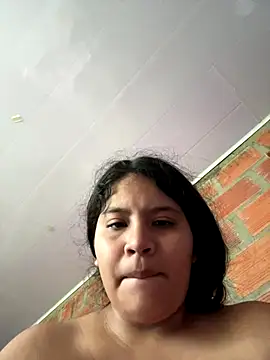 moncerrat_luna's cam snapshot