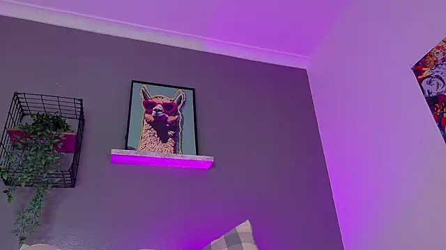 ParisFox_'s cam snapshot