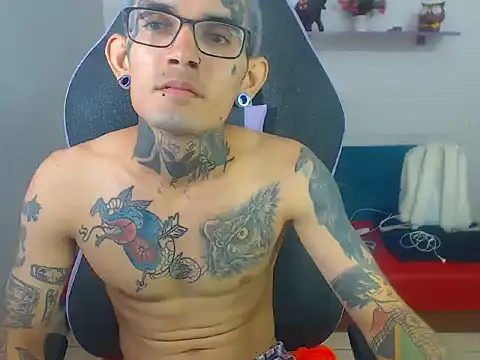 Boy_tatto77's cam snapshot