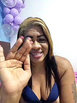 Tocameamor live sex cam