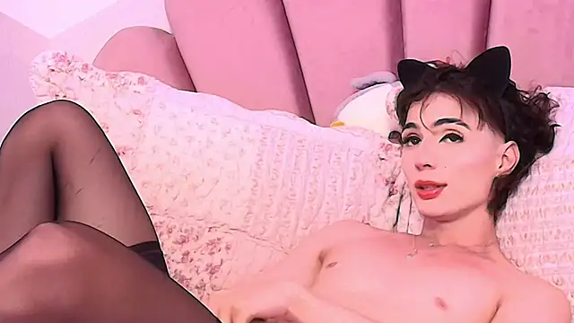 KylieMonnett live sex cam