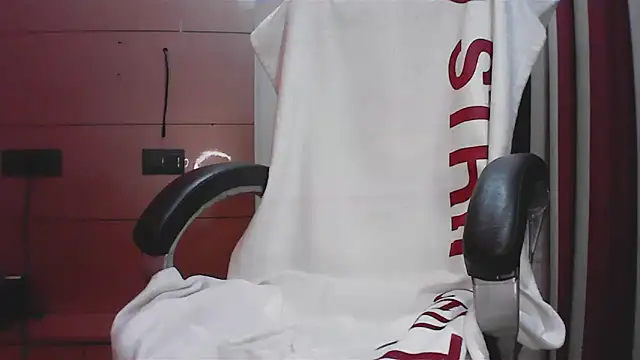 collage_hoty's cam snapshot