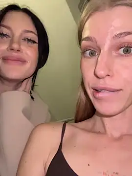 kira_mia live sex cam