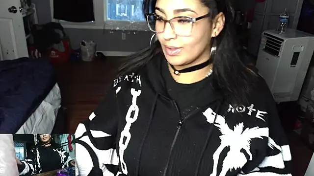 Mommybubbles2's cam snapshot