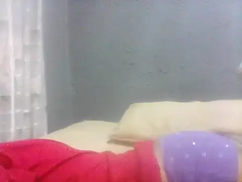 TiaBlaze's cam snapshot