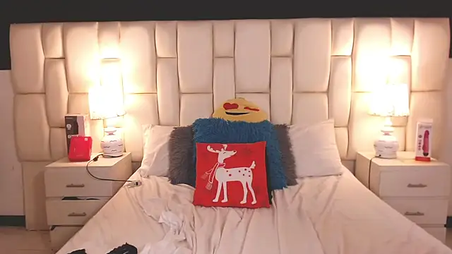 ValuFooster's cam snapshot