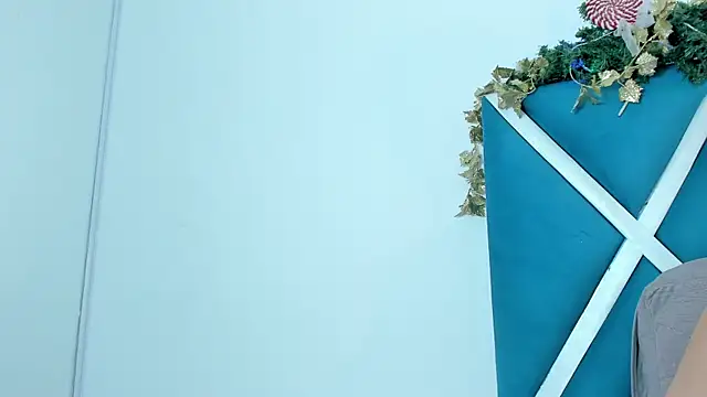 Sabrina_Andrew's cam snapshot