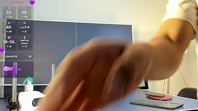 LittleMya_'s cam snapshot