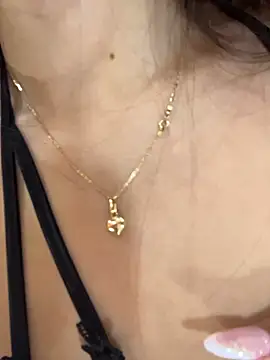 Juanita-Diaz live sex cam