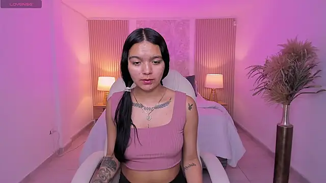 sara_jjones's cam snapshot