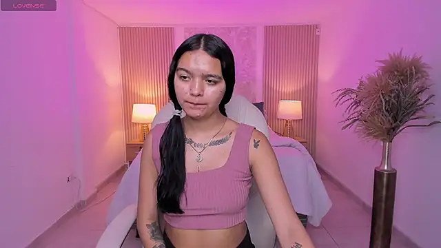 sara_jjones's cam snapshot