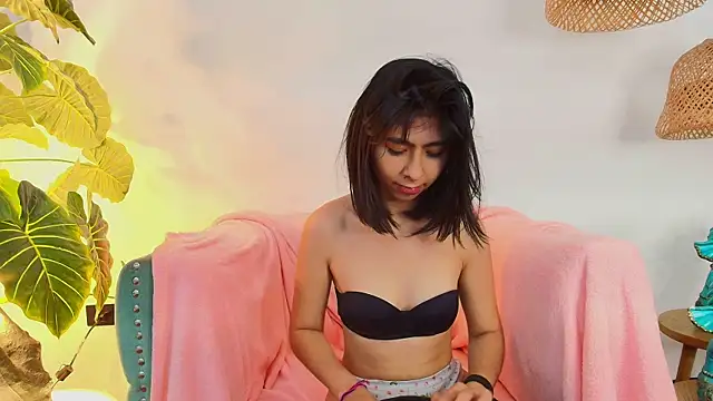 EllieBloom's cam snapshot