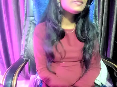 Priya_Sengar's cam snapshot