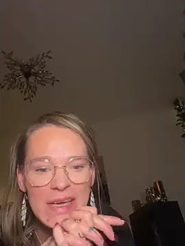 vinique99's cam snapshot