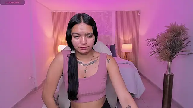 sara_jjones's cam snapshot