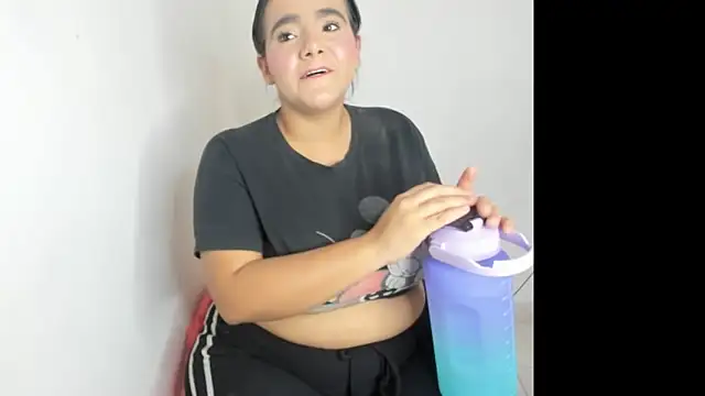 carla_morrinson2's cam snapshot