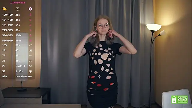 ToyaPletz's cam snapshot