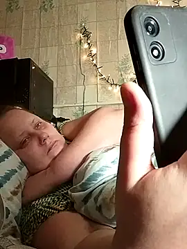 Tupo070481's cam snapshot