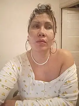 ROXOLANAA_SEXY's cam snapshot