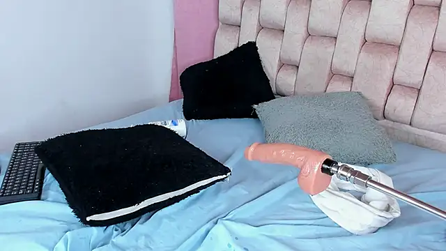 Emma_Evelyn live sex cam