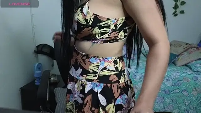 Asenaesmee's cam snapshot