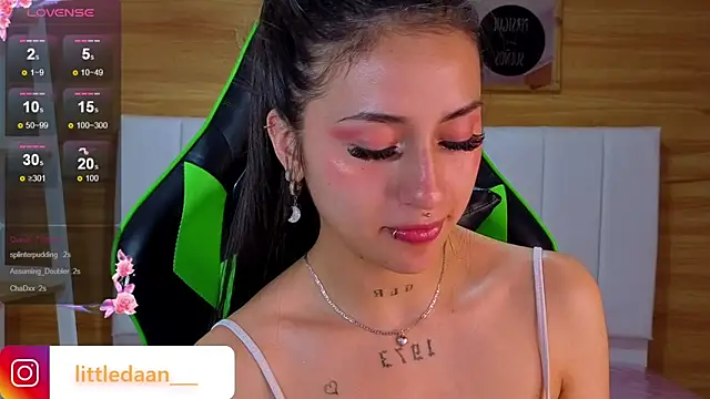 Abril_Velvet_a_'s cam snapshot