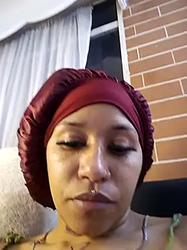 devi_black13_'s cam snapshot