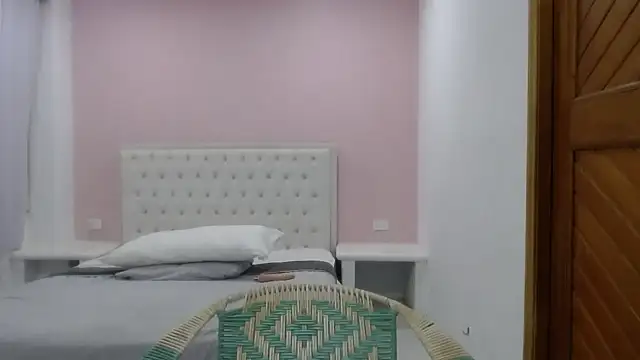 Gabycutee's cam snapshot