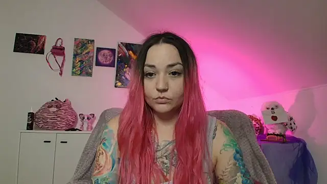 PinkHurricaneOfficial's cam snapshot