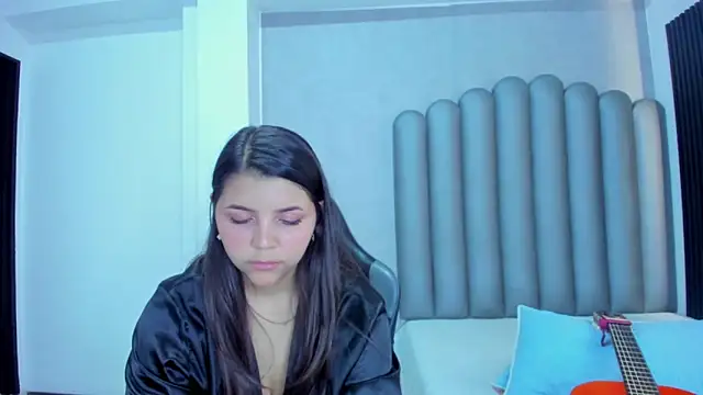 Charlotte-Star's cam snapshot