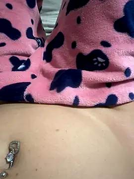 Rubia_divina7's cam snapshot