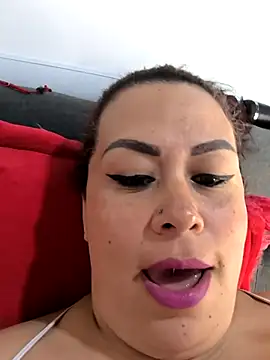 Natasha_mommy's cam snapshot