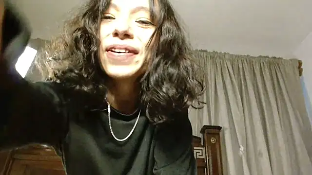 MINI_Petite's cam snapshot