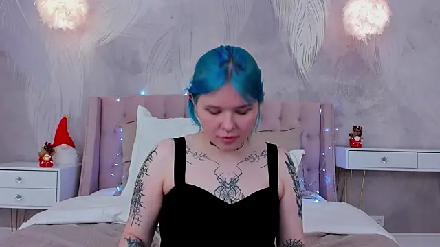 EmmaMalone's cam snapshot