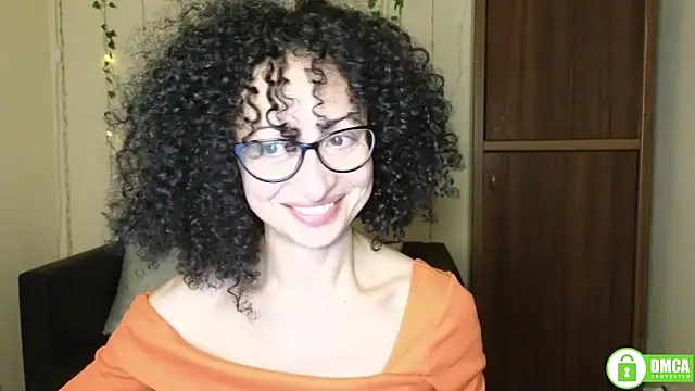 Arianasweety23's cam snapshot