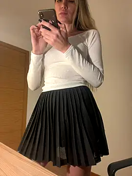 1Moonlight1's cam snapshot