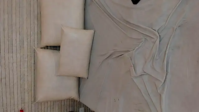 Charlotte_Myers's cam snapshot