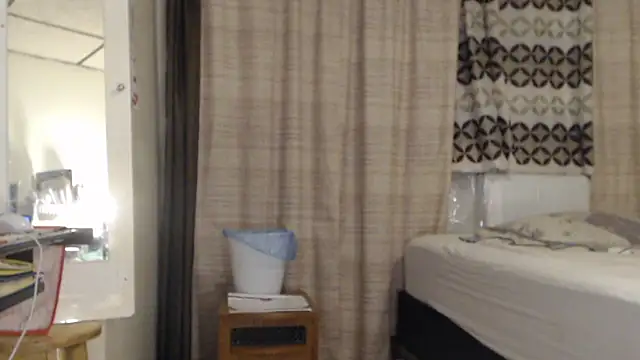 ANALTRAINING2's cam snapshot