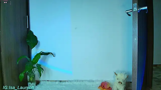 Isa_laurentt_'s cam snapshot