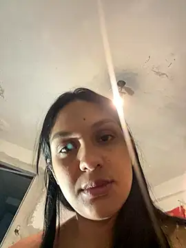 Messy-diana21 live sex cam