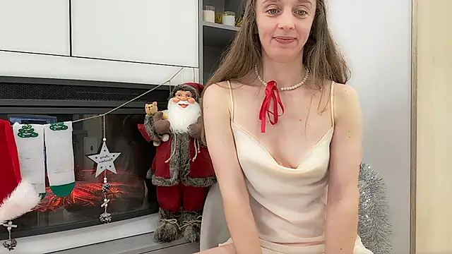 ShySchoolGirl live sex cam