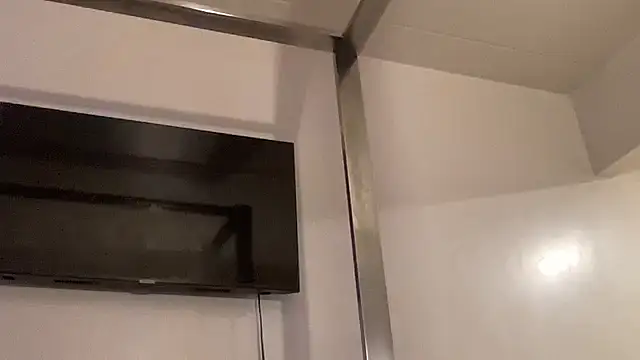 YasmineMinaj's cam snapshot