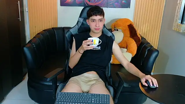 Kygo_Williams's cam snapshot