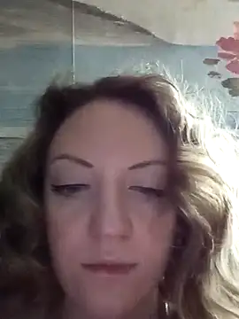 KattyLuuu's cam snapshot