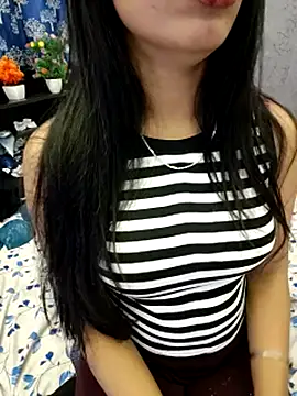 priya_26's cam snapshot