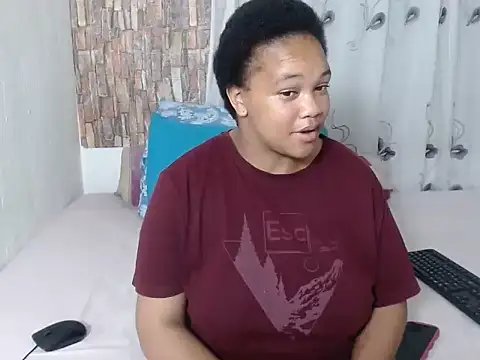 UltraYellow's cam snapshot