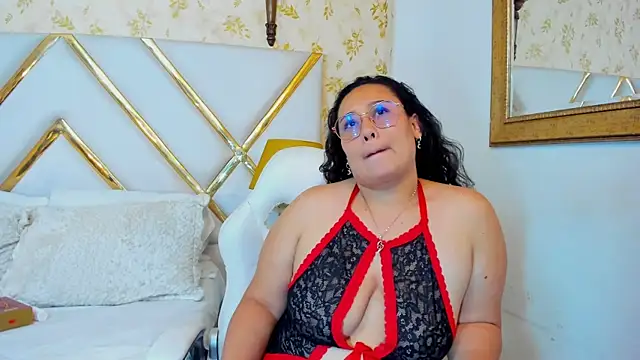 RachelleEvans's cam snapshot