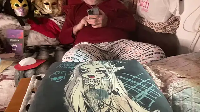 EroticVenetian live sex cam