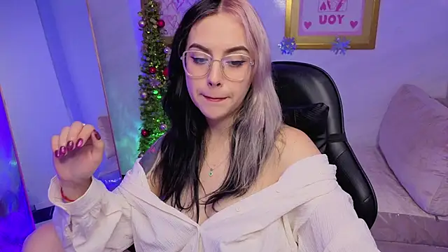 Hela_v's cam snapshot